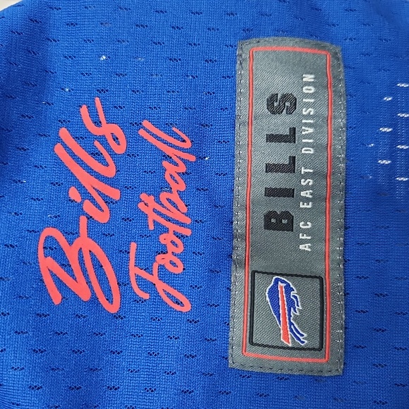 Buffalo Bills Women's NFL Crop Shirt Size Large - Picture 7 of 12